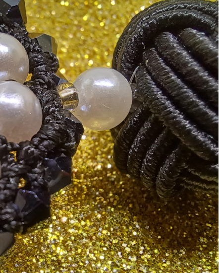 Háčkované  dizajnové náušnice "Tichý luxus"